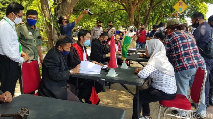 Operasi yustisi hari pertama di banyuwangi