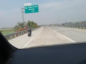 Polda Metro Catat 11 Kejadian Motor Masuk Tol Selama Januari-Mei 2021