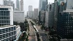 Potret Lancarnya Lalu Lintas di Jalan Sudirman Saat PSBB Ketat