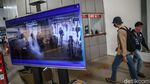 Suasana Stasiun Tanah Abang di Hari Pertama PSBB Ketat