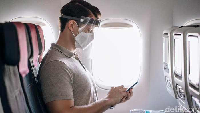 Qatar Airways menambah jumlah pesawat yang memiliki konektifitas Wi-Fi super cepat hingga 100 pesawat.