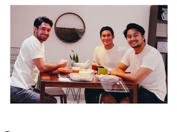 Kenangan Ade Firman Hakim dalam Potret Kulinernya