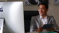 Ade sudah membintangi banyak judul film selama berkarir sebagai aktor.  Mulai dari Ratu Ilmu Hitam sampai Guru Bangsa: Tjokroaminoto Foto: Instagram adefirmanhakim