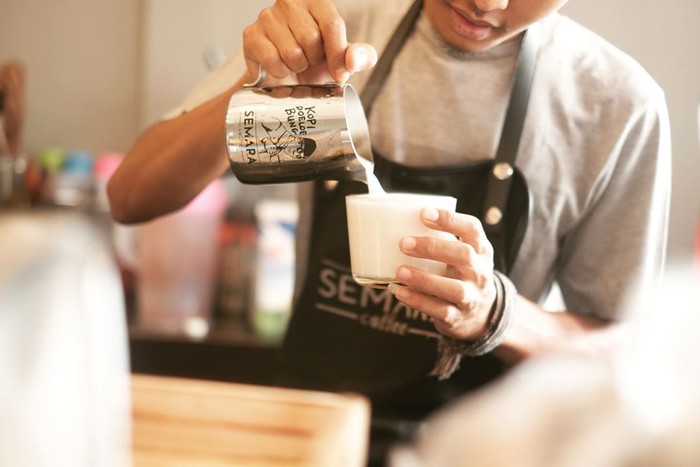 Coffee Shop di BSD yang Buka Sejak Pagi Coffee Shop di BSD yang Buka Sejak Pagi