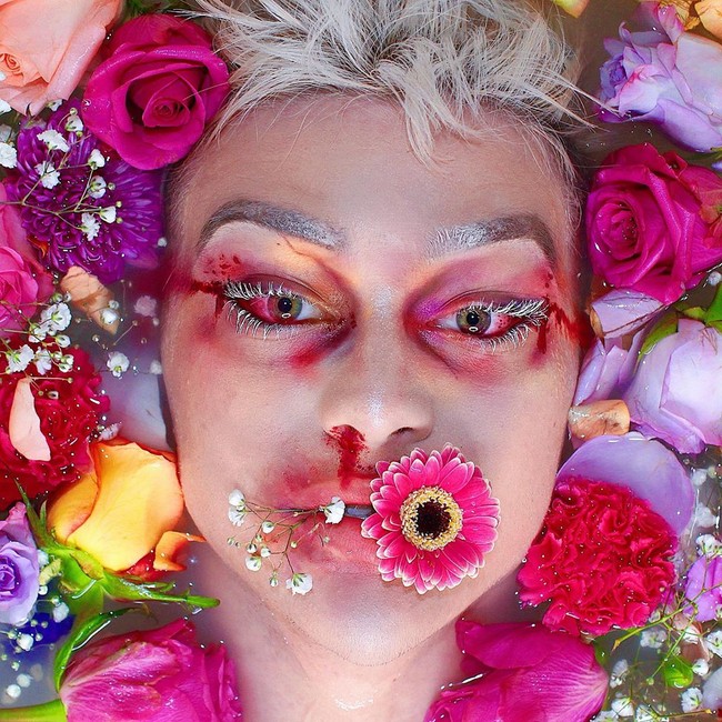 Ethan Peters, remaja 17 tahun yang antusias dengan dunia makeup. Dia menjadi beauty influencer di usia muda karena hasil makeupnya yang selalu kreatif.  Foto: Instagram
