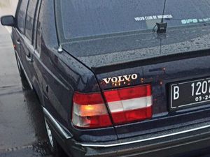 Dijuluki Tank Swedia, Mahal Nggak Sih Merawat Volvo Tua?