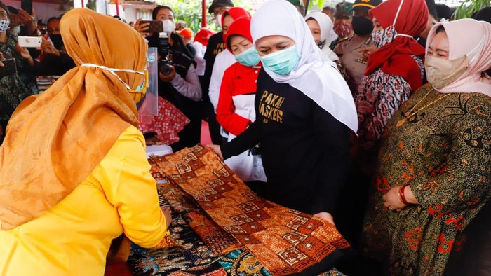 gubernur khofifah