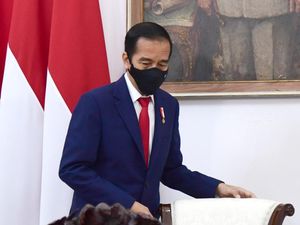 Jokowi: Unjuk Rasa Tolak UU Cipta Kerja Dilatarbelakangi Disinformasi-Hoax