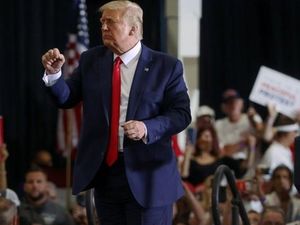 Kampanye di Tengah Pandemi Corona, Trump Disebut Sembrono dan Egois