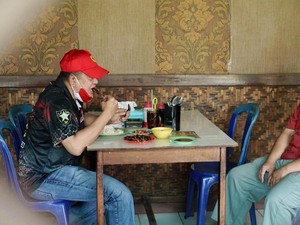 Omzet Pedagang Sate Kiloan di Sentul Turun 50%, Ini Saran Bamsoet