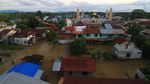 Terendam Banjir, Kota Putussibau Lumpuh
