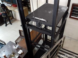 Melihat Kondisi Lift Pribadi Ketua DPRD DIY yang Jatuh