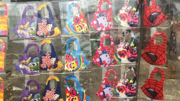 masker scuba Berbagai bentuk masker scuba