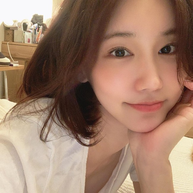 Oh In Hye ditemukan pukul 05:00 dalam kondisi tidak sadarkan diri setelah temannya menelepon polisi karena ia tidak bisa dihubungi. Setelah dibawa ke rumah sakit, teman dan keluarga masih berharap ia selamat karena denyut nadinya kembali terdeteksi. Sayangnya setelah kritis, nyawa aktris tersebut tidak bisa diselamatkan. Foto: Instagram @5inhye