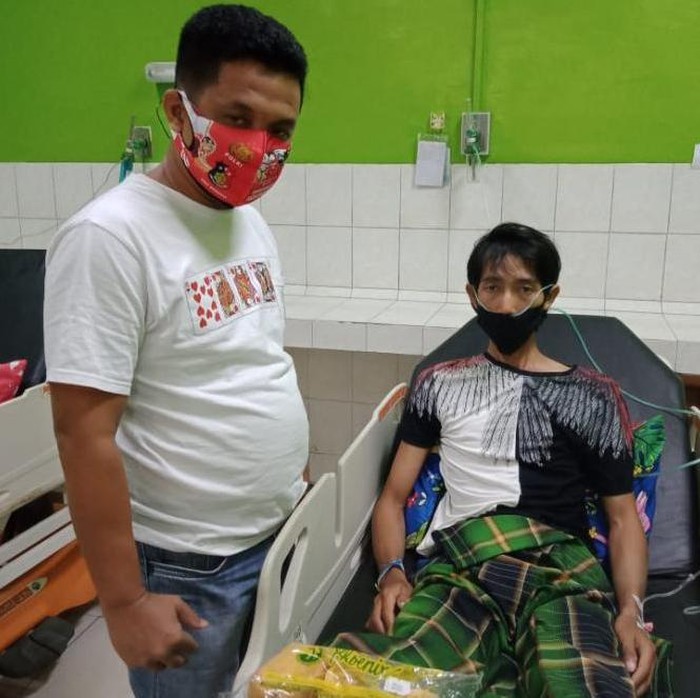 Fatchur Rozi (31) dikabarkan menghilang dari rumahnya karena diculik makhluk gaib. Pemuda itu ditemukan selamat sekitar 5 km dari tempat tinggalnya.