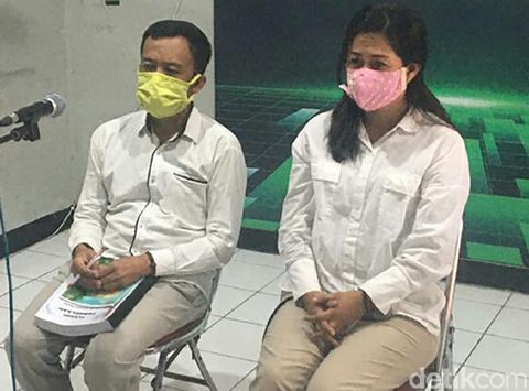 Kasus Keraton Agung Sejagat Purworejo, Jawa Tengah memasuki agenda sidang vonis hari ini. Toto divonis hukuman 4 tahun penjara dan Fanni 1 tahun 6 bulan.