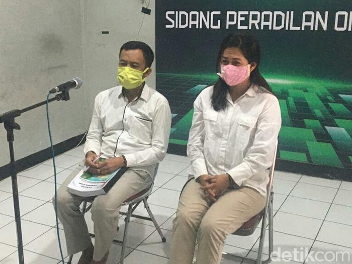 Raja Toto Santosa dan Ratu Fanni menjalani sidang vonis kasus Keraton Agung Sejagat, di Kejaksaaan Negeri Purworejo, Selasa (15/9/2020).