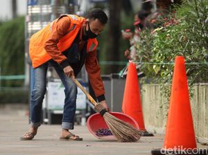 Siap-siap Sapu Jalanan Bila Masih Nekat Langgar PSBB di Jakarta