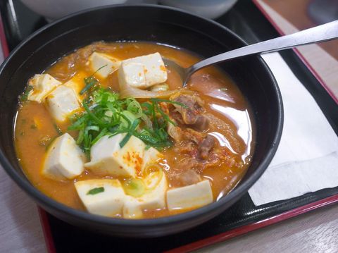Sup Tofu dan Kimchi