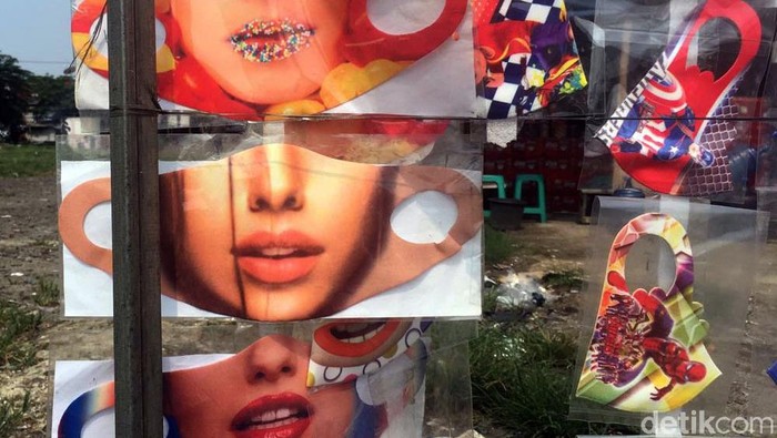 Tak Disarankan Di Krl Masker Scuba Motif Bibir Paling Populer Halloindo