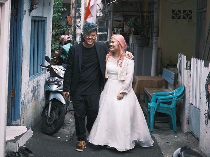 tiktok prewedding Sara Mulyani dan Indra Kurniawan