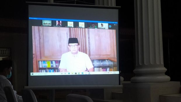 Gubernur DKI Jakarta Anies Baswedan menghadiri tahlilan Sekda Saefullah secara virtual, Rabu (16/9/2020).
