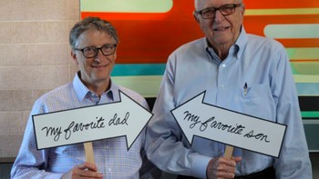 Bill Gates sering memajang momen kebersamaannya dengan sang ayah di media sosial. Foto: Facebook