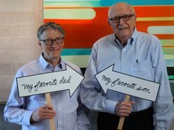 Akrabnya Bill Gates dan Ayah Tercinta yang Meninggal Dunia