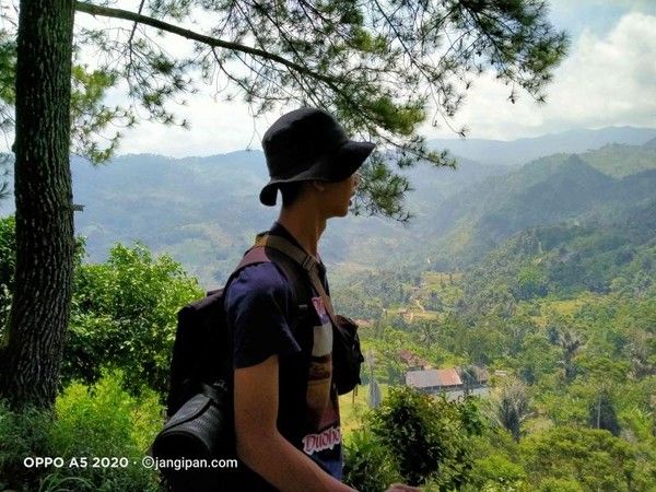 Desa Gunung Jampang