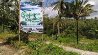 Grojogan Kapuhan berlokasi di Dusun Kapuhan, Desa Kapuhan, Kecamatan Sawangan, Kabupaten Magelang. 