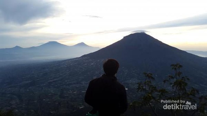 Gunung Sindoro