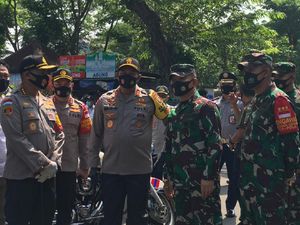 Operasi Yustisi di Terminal Grogol, 12 Warga Tak Bermasker Didenda-Menyapu