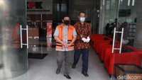 Jamaludin diperiksa terkait kasusnya yakni menerima suap dari Gubernur Sumut saat itu, Gatot Pujo Nugroho.