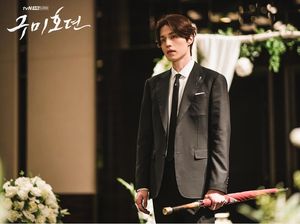 Lee Dong Wook Ungkap Alasan Tale of the Nine Tailed Wajib Ditonton