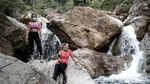 Ngadem di Curug Barong Tak Jauh dari Jakarta Lho
