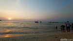 Cantiknya Senja dari Pantai Bandengan