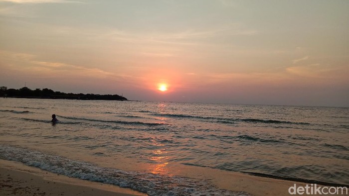 Pantai Bandengan