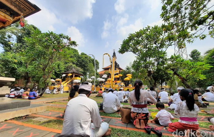 Perayaan Galungan di Jakarta