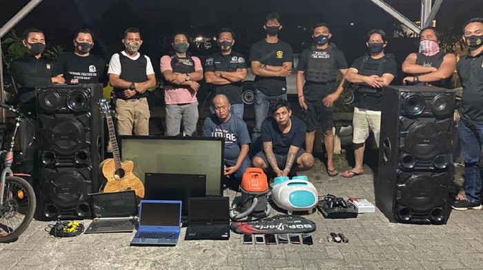 Polisi menangkap komplotan pencuri di rumah ibadah.