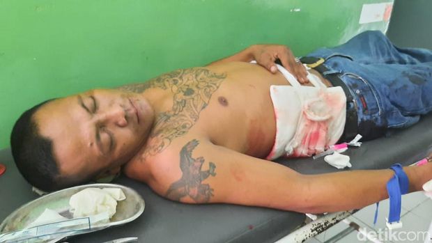 Pria di Polman menyerahkan diri usai menikan seseorang yang disebut sempat hampir membunuhnya (Abdy Febriady/detikcom)