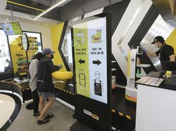 Canggih! Restoran di Korea Selatan Layani Pelanggan Dengan Robot