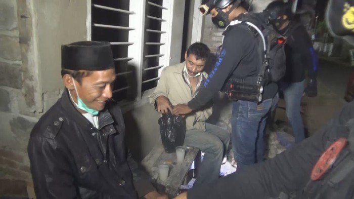 Sejumlah Warga Terjaring Operasi Protokol Kesehatan di Makassar