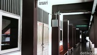 Proses pembelajaran jarak jauh diprediksi akan semakin lama seiring masih tingginya kasus Corona di DKI Jakarta.