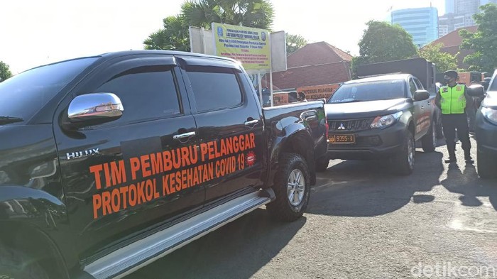 tim pemburu pelanggar protokol kesehatan
