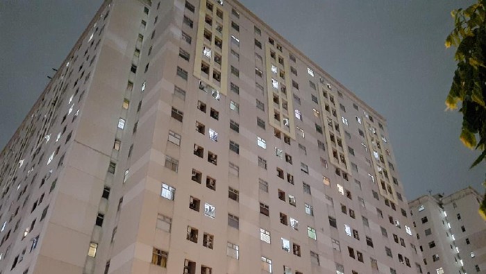 Tower Ebony Apartemen Kalibata City.