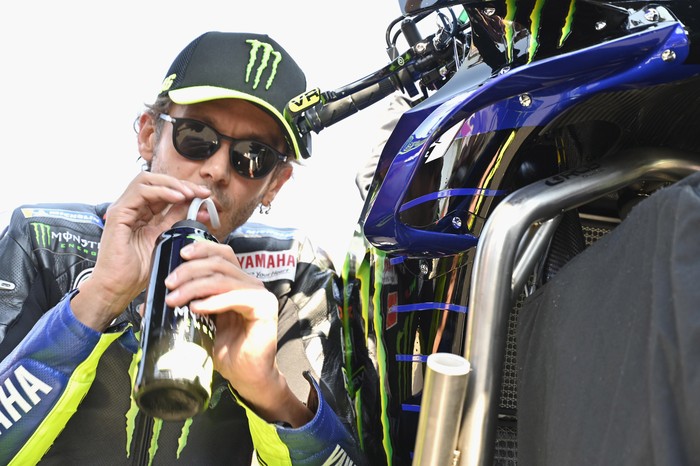 MISANO ADRIATICO, ITALY - SEPTEMBER 13:  Valentino Rossi of Italy and Monster Energy Yamaha MotoGP Team drinks and prepares to start on the grid during the MotoGP race during the MotoGP Of San Marino - Race at Misano World Circuit on September 13, 2020 in Misano Adriatico, Italy. (Photo by Mirco Lazzari gp/Getty Images)