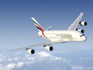 Emirates Maskapai Pertama yang Terbang ke Phuket