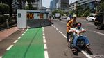 Ada Proyek MRT, Pengguna Kursi Roda Kehilangan Jalan