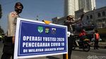 Foto Pelanggar PSBB Disidang di Tempat