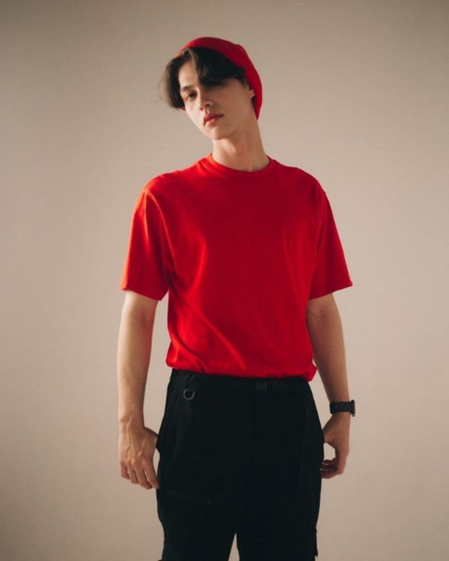 Karakter Bright akan digambarkan seperti Tao Ming Tse dalam Meteor Garden dan Gu Jun Pyo di Boys Before Flowers. Foto: Instagram/@bbrightvc